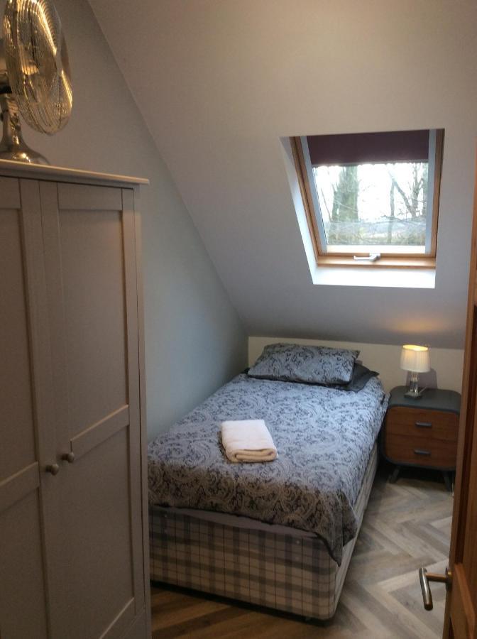 2 Bedroom Furnished Apartment In A Rural Position Stone  Exteriör bild