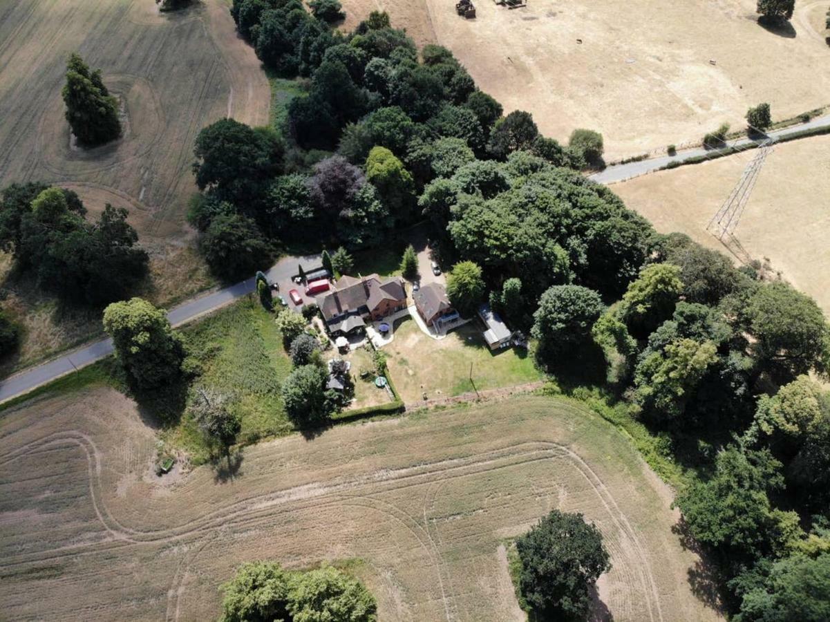 2 Bedroom Furnished Apartment In A Rural Position Stone  Exteriör bild